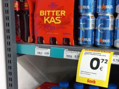 La imagen muestra un estand de Pepsico.